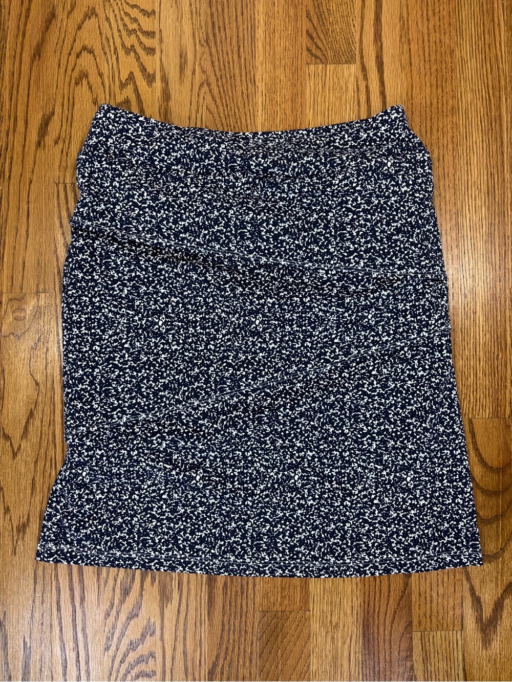 J. McLaughlin Navy & White Speckled Pull-on Mini Skirt (XS)